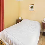 Jolie Vue Sur La Vallee Pour 3 Adultes 2 Enfants * Les Eyzies